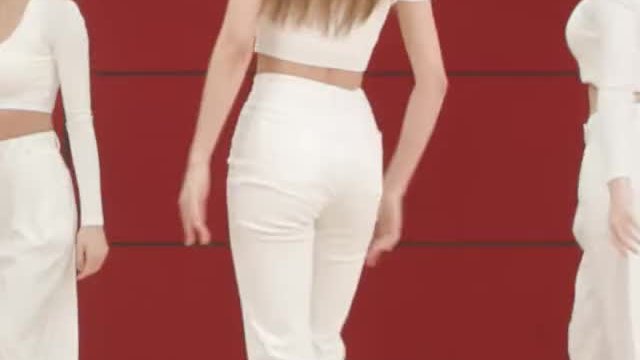 Twice - Tzuyu in White Jeans